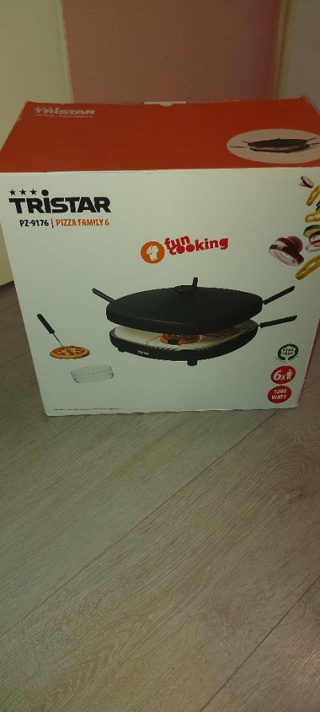 Tristar PZ-9176 Pizza Family 6 - Nieuw in doos, Ophalen, Nieuw, 4 t/m 7 personen