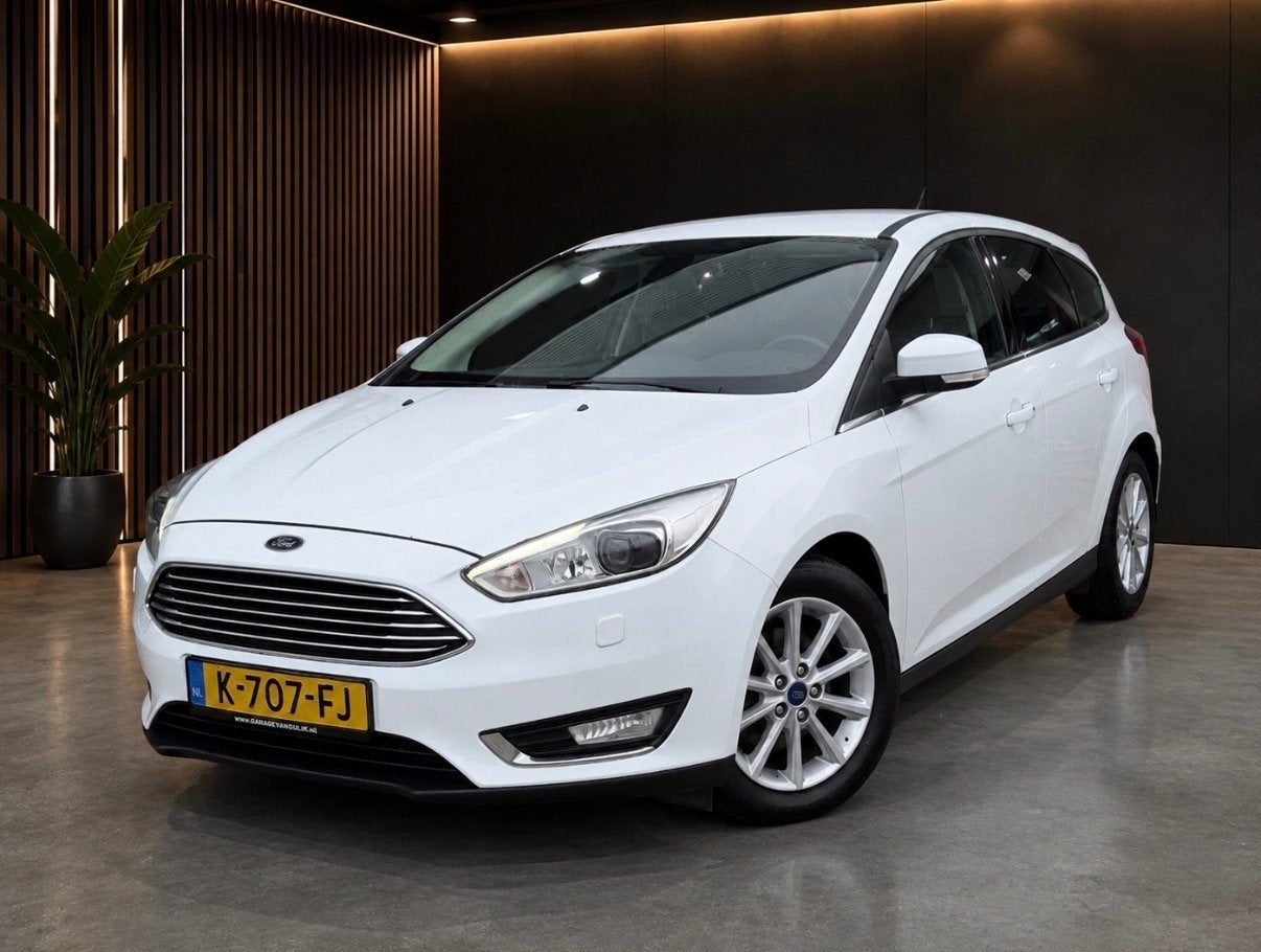 Ford Focus 1.0 Ecoboost 92KW 5D 2015 Wit, Zwart, Wit, 1200 kg, Particulier