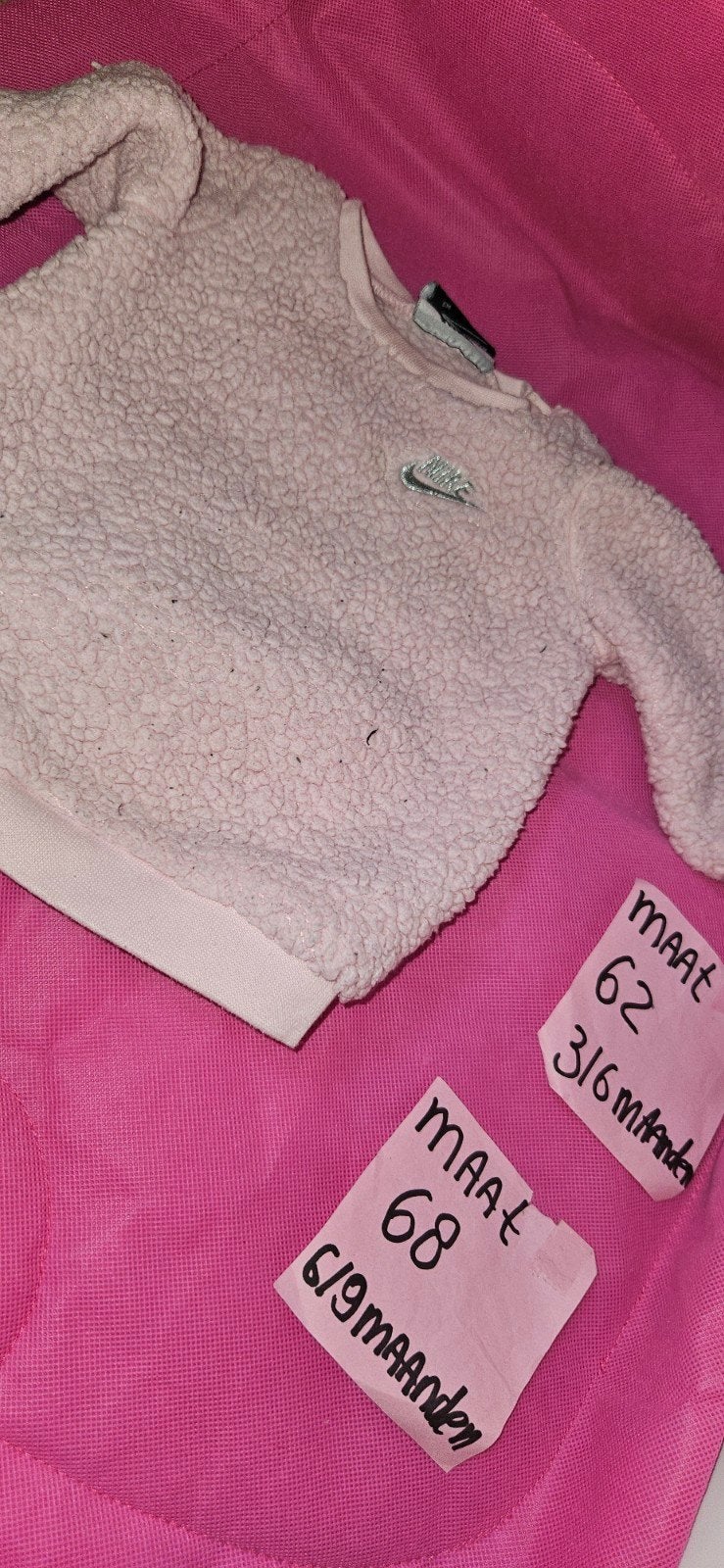 nike teddy trui 62 68, Gebruikt, Ophalen of Verzenden, Nike, Truitje of Vestje