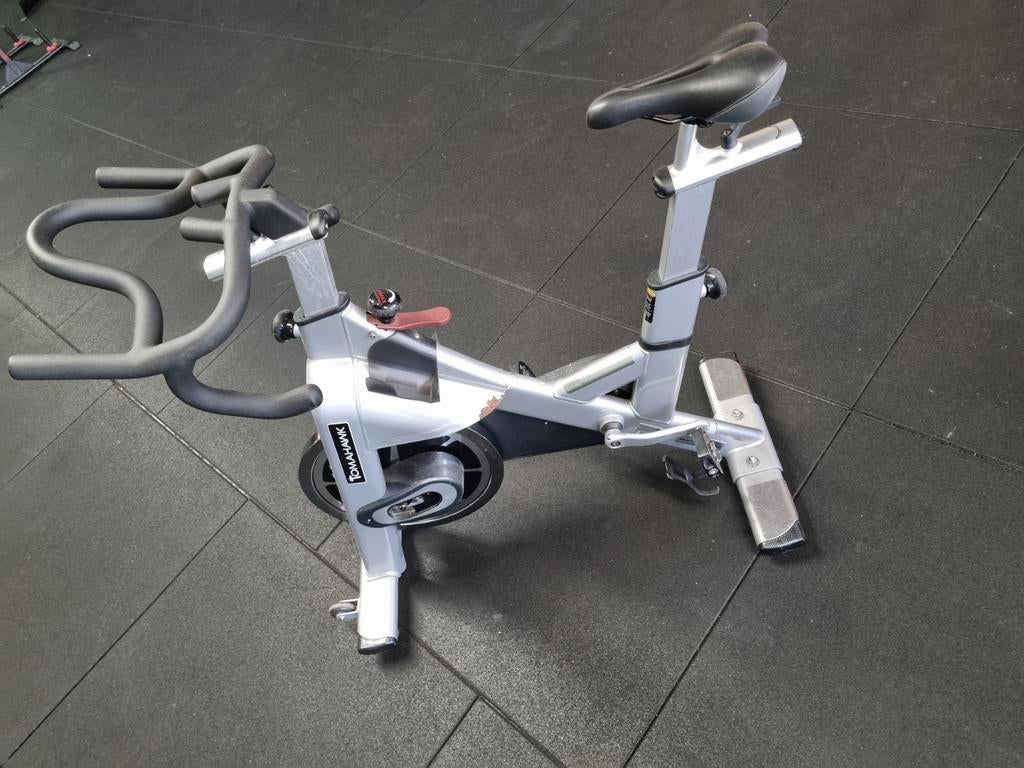 Professionele spinningfiets – Tomahawk – sportschool kwalite, Sport en Fitness, Ophalen, Gebruikt, Overige typen