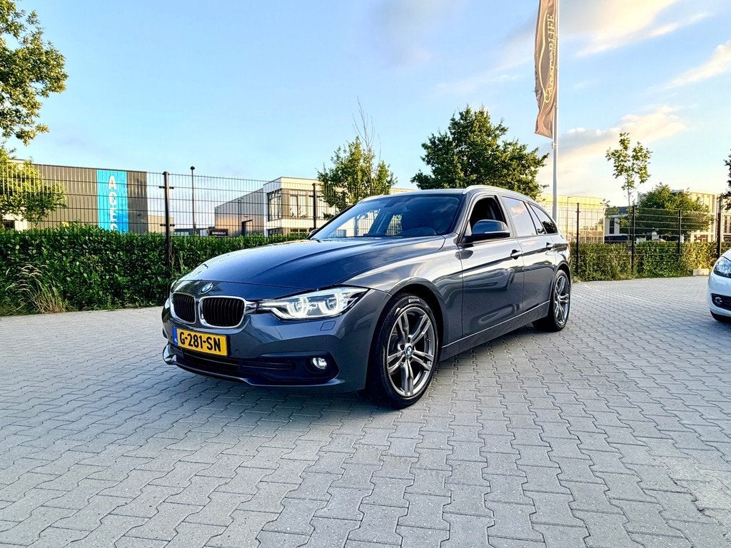 BMW 3-serie Touring 2.0 316d Luxury Line, Auto's, BMW, 745 kg, Achterwielaandrijving, 4 cilinders, 116 pk