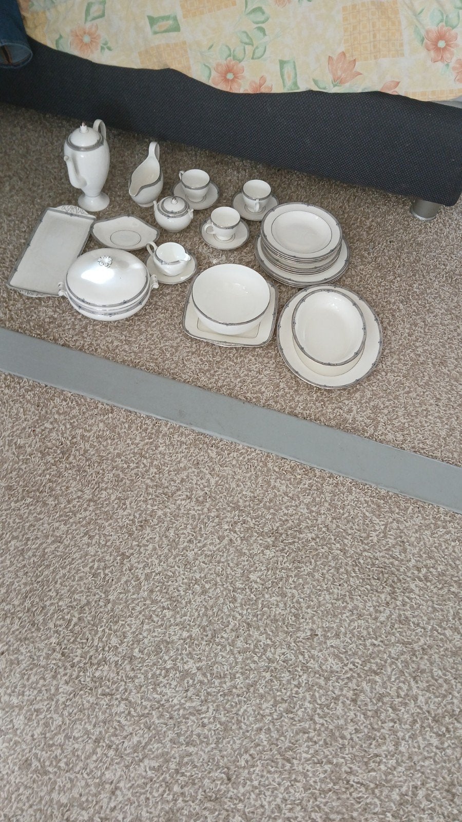 Prachtig Wedgwood Amherst porseleinen servies, chipvrij, Ophalen