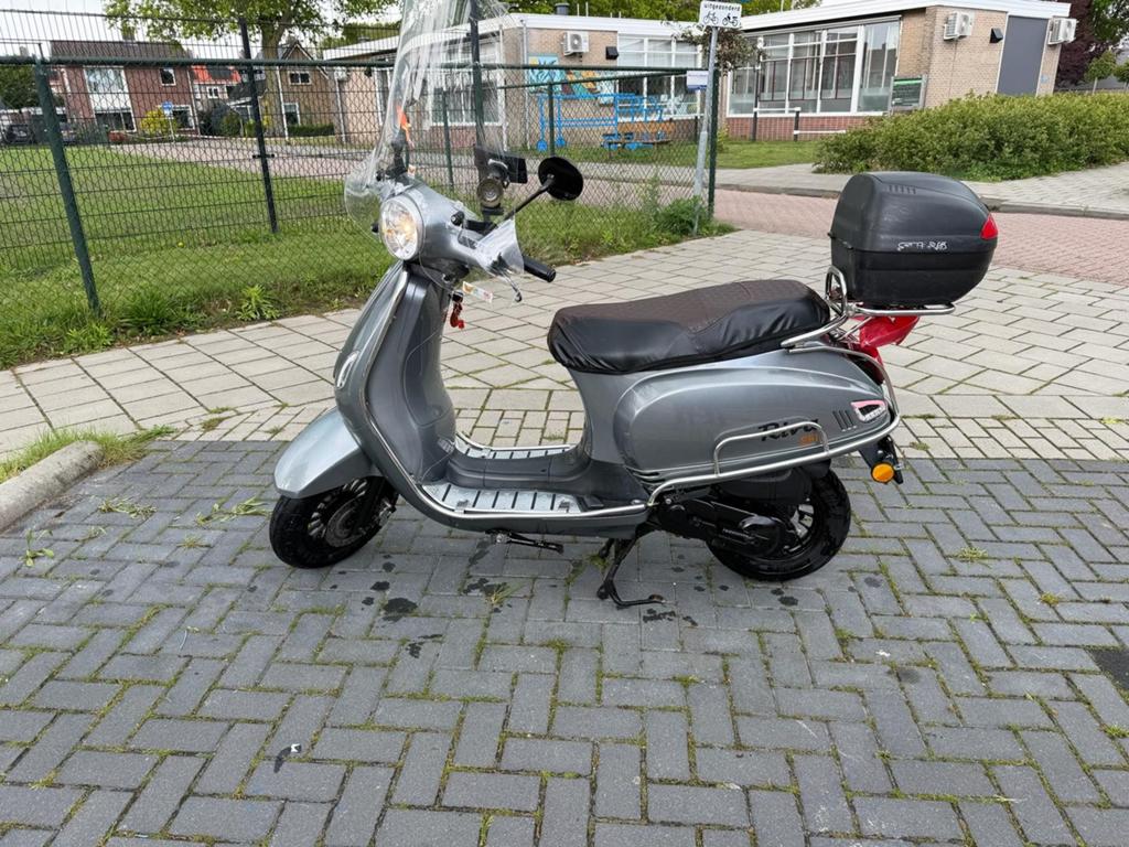 BTC, Overige merken, Ophalen of Verzenden, Zo goed als nieuw, Benzine