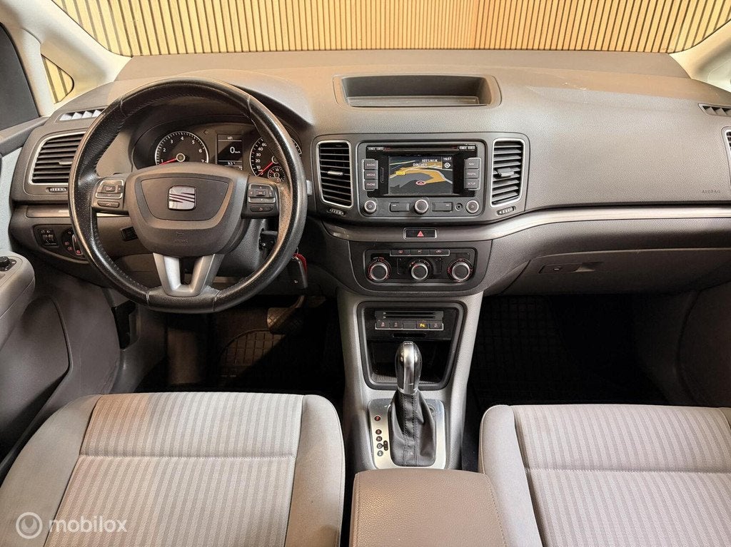 Seat Alhambra 1.4 TSI DSG NW.KETTING! NAVI TREKHK PDC CRUISE, Euro 5, Stof, Zwart, 4 cilinders