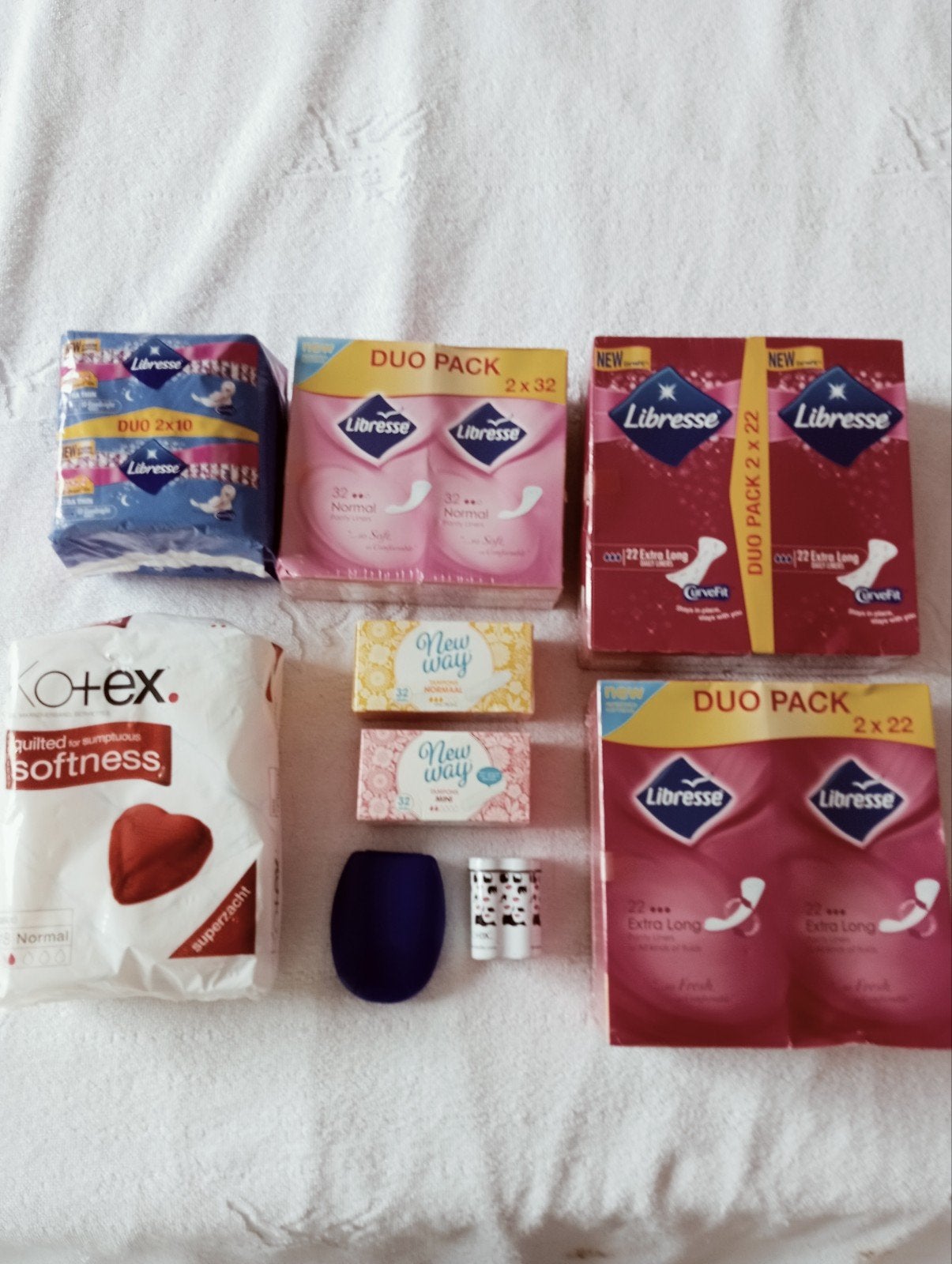 Set van menstruatie artikelen veel nieuw in verpakking, Ophalen of Verzenden, Nieuw, Overige typen