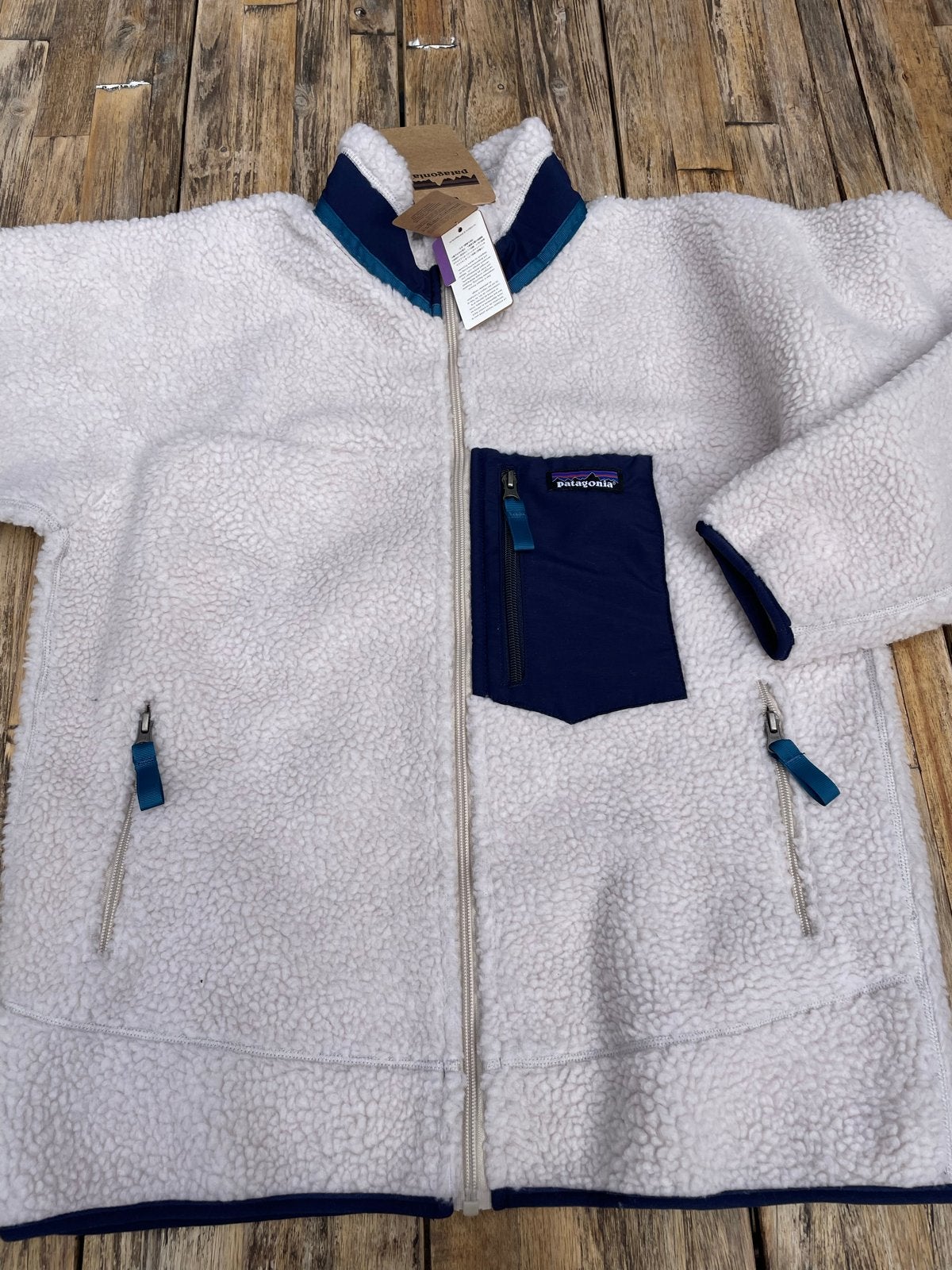 Nieuwe Patagonia Classic Retro-X Fleece Jas Maat M (valt kle, Ophalen of Verzenden, Nieuw, Maat 48/50 (M), Wit