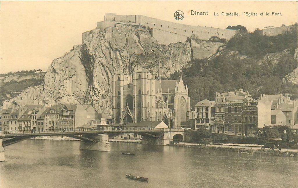 701-436-017 Dinant, Verzamelen, Ansichtkaarten | Buitenland, Overig Europa, Voor 1920, Verzenden
