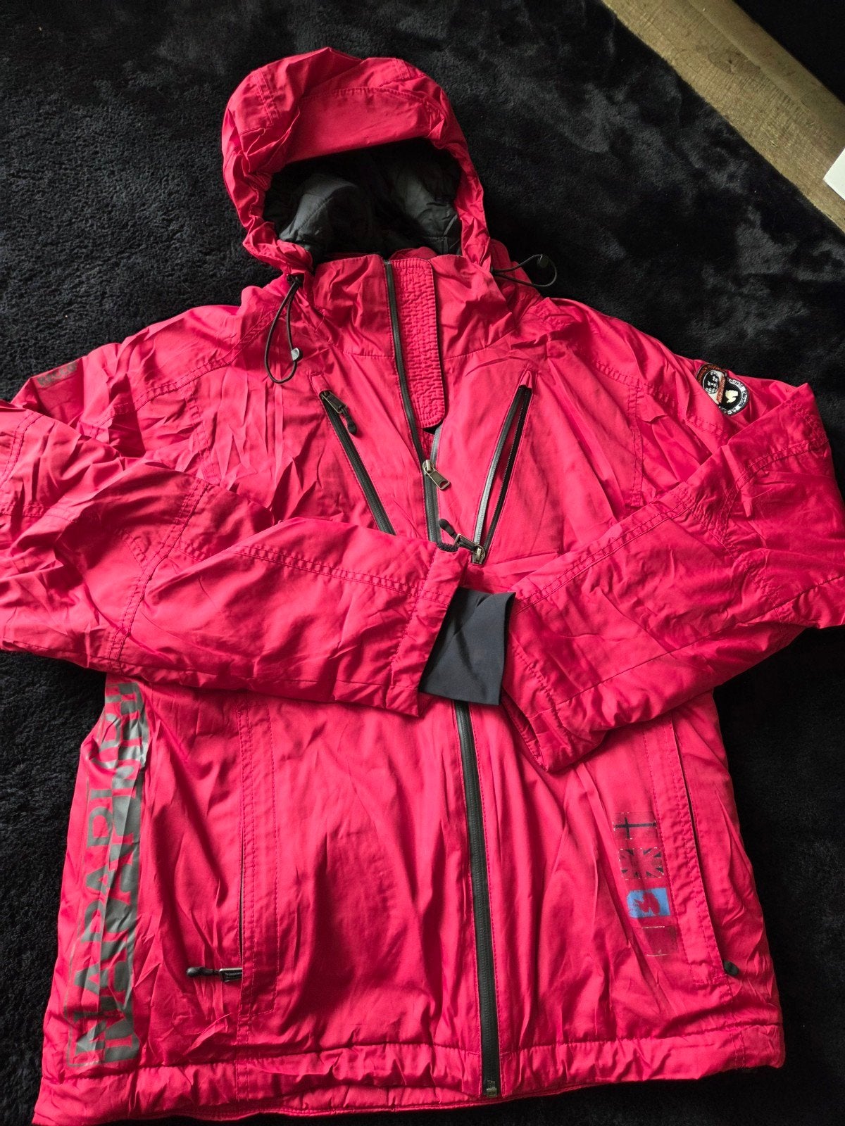 Napapijri Skidoo jas rood maat M, Ophalen of Verzenden, Zo goed als nieuw, Rood