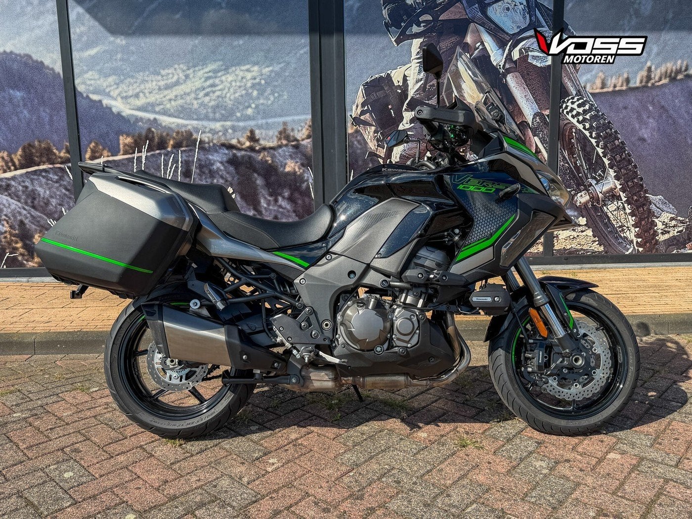 Kawasaki VERSYS 1000 SE TOURER (bj 2024), Info@kawasaki.nl, Toermotor, Jacobus Spijkerdreef 1-3
2132 PZ  Hoofddorp, NL, Kawasaki Motors Europe N.V.