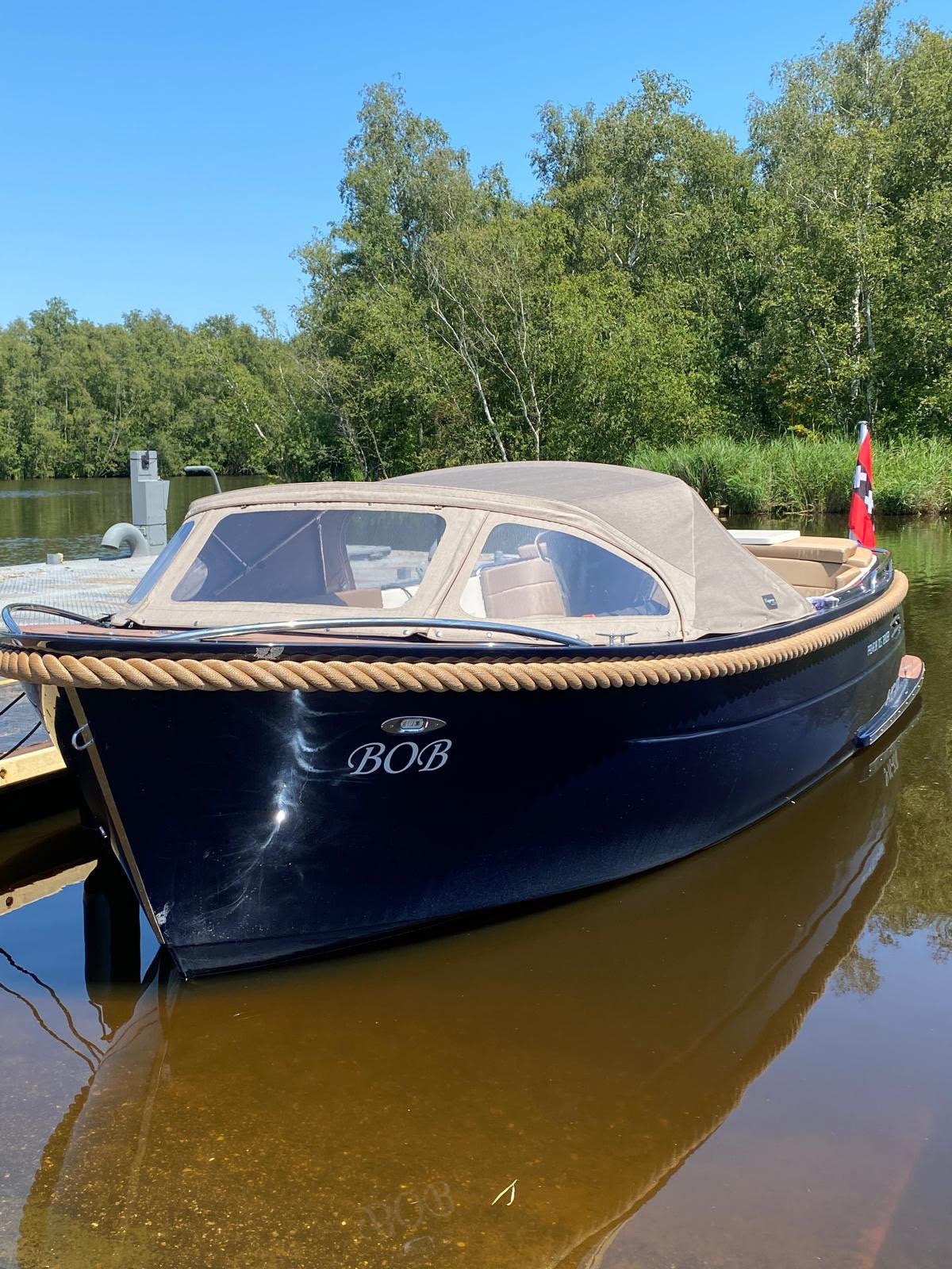 Te koop primeur snelvarende sloep 2024 met 100 pk motor, Watersport en Boten, Sloepen, Ophalen, Tender, Primeur, Zo goed als nieuw