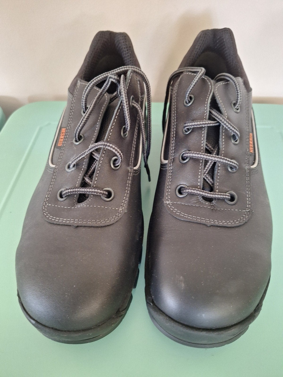 NESKRID werkschoenen maat 44 heren, Kleding | Heren, Schoenen, Ophalen of Verzenden, Nieuw, Zwart, Werkschoenen