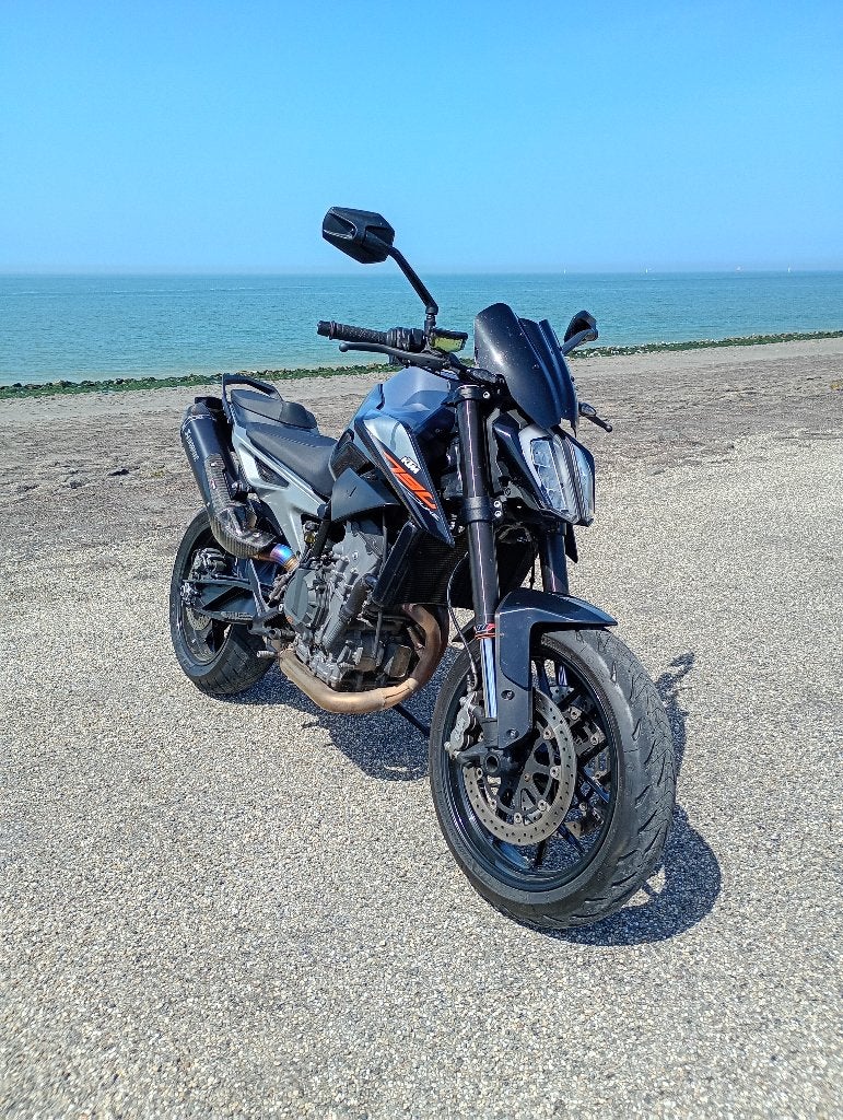 NETTE KTM 790 DUKE 2018, 2 cilinders, Motorrijbewijs A, Handvatverwarming, Particulier