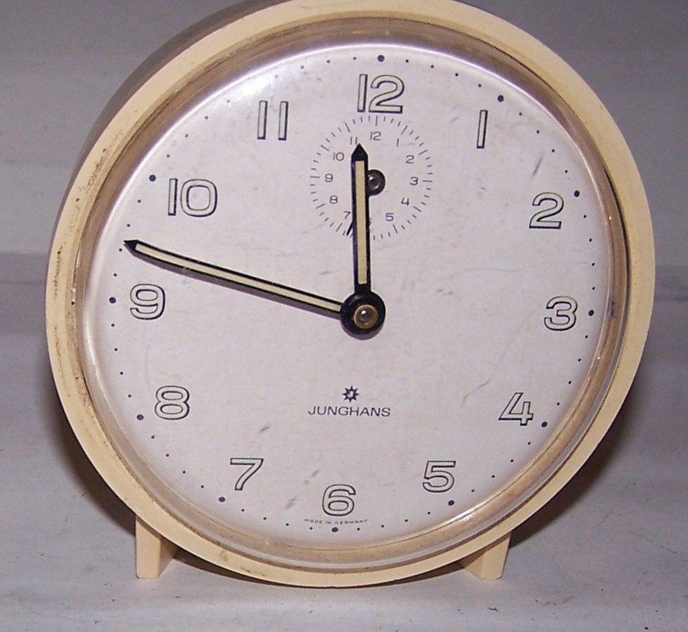 Vintage Junghans analoge mechanische wekker. Izgs., Ophalen of Verzenden
