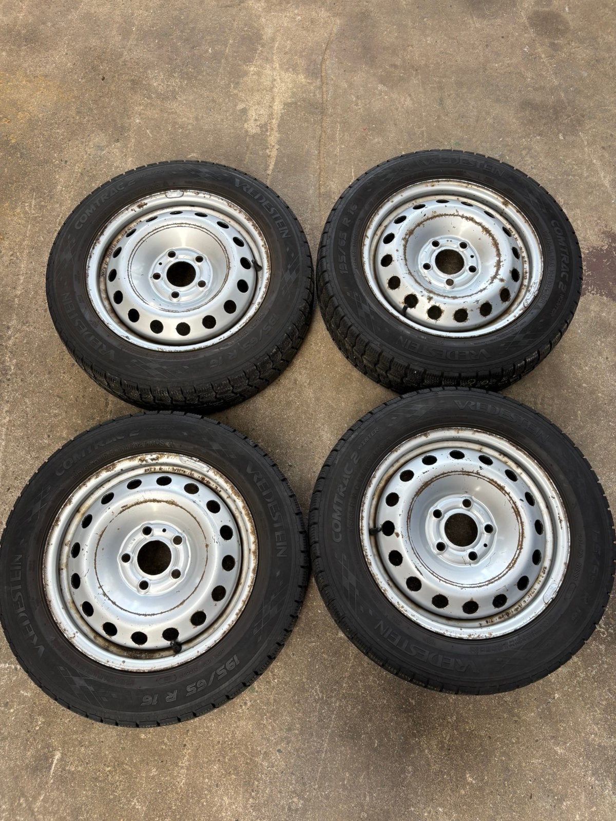 Winterset renault trafic 195/65 r16, Auto-onderdelen, Ophalen, 16 inch, Banden en Velgen, Winterbanden