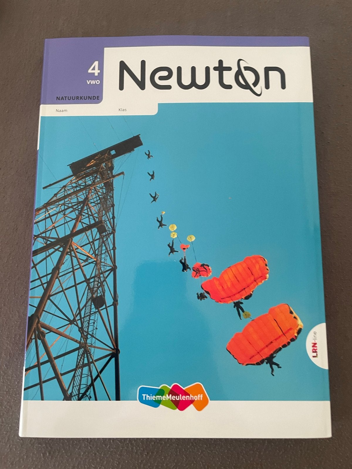 Newton Natuurkunde 4 VWO - ThiemoMeulenhoff, Ophalen of Verzenden, Zo goed als nieuw, VWO, Natuurkunde