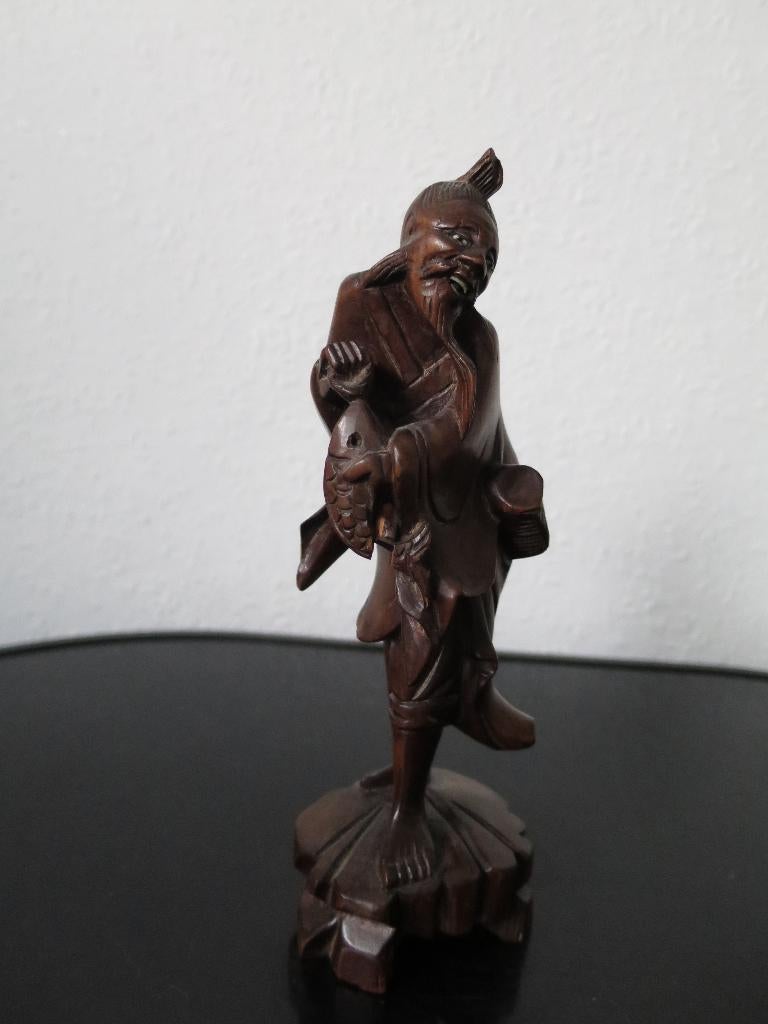 mooi uit coromandel hout gesneden visserman beeldje 18cm, Ophalen of Verzenden