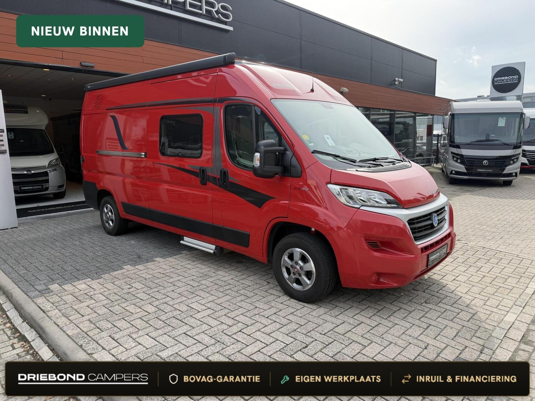 Knaus 600MQ Boxstar Street Euro6 Luchtvering Luifel Trekhaak, Caravans en Kamperen, Tot en met 2, 6 tot 7 meter, Bedrijf, Elektrische ramen