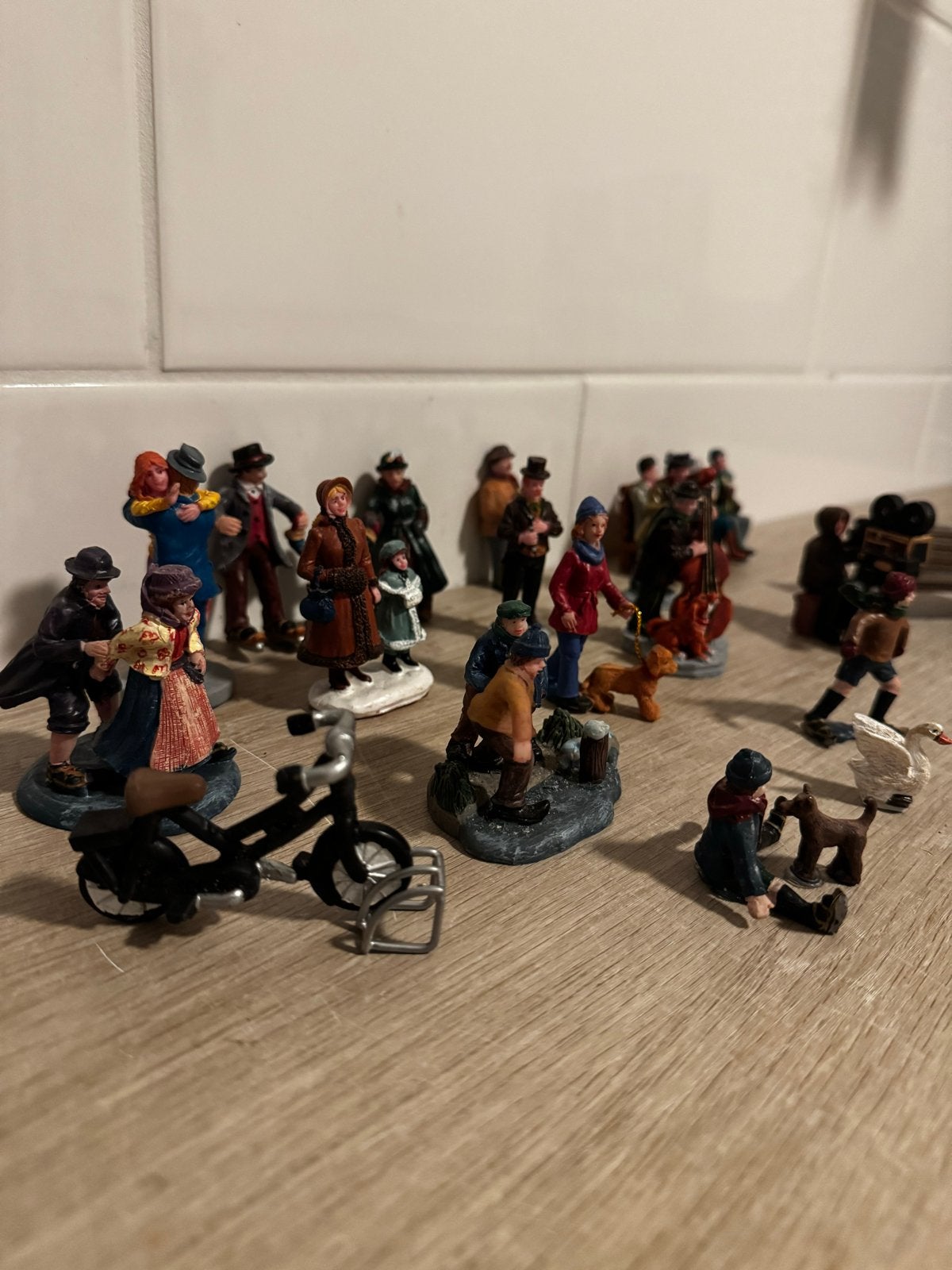 Diverse Dickensville poppetjes en accessoires, Ophalen of Verzenden, Gebruikt