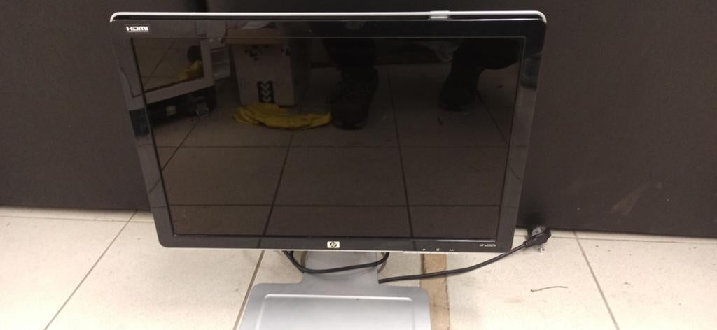 HP w2207H 22 inch LCD Monitor, Ophalen, Gebruikt, HDMI, Overige typen
