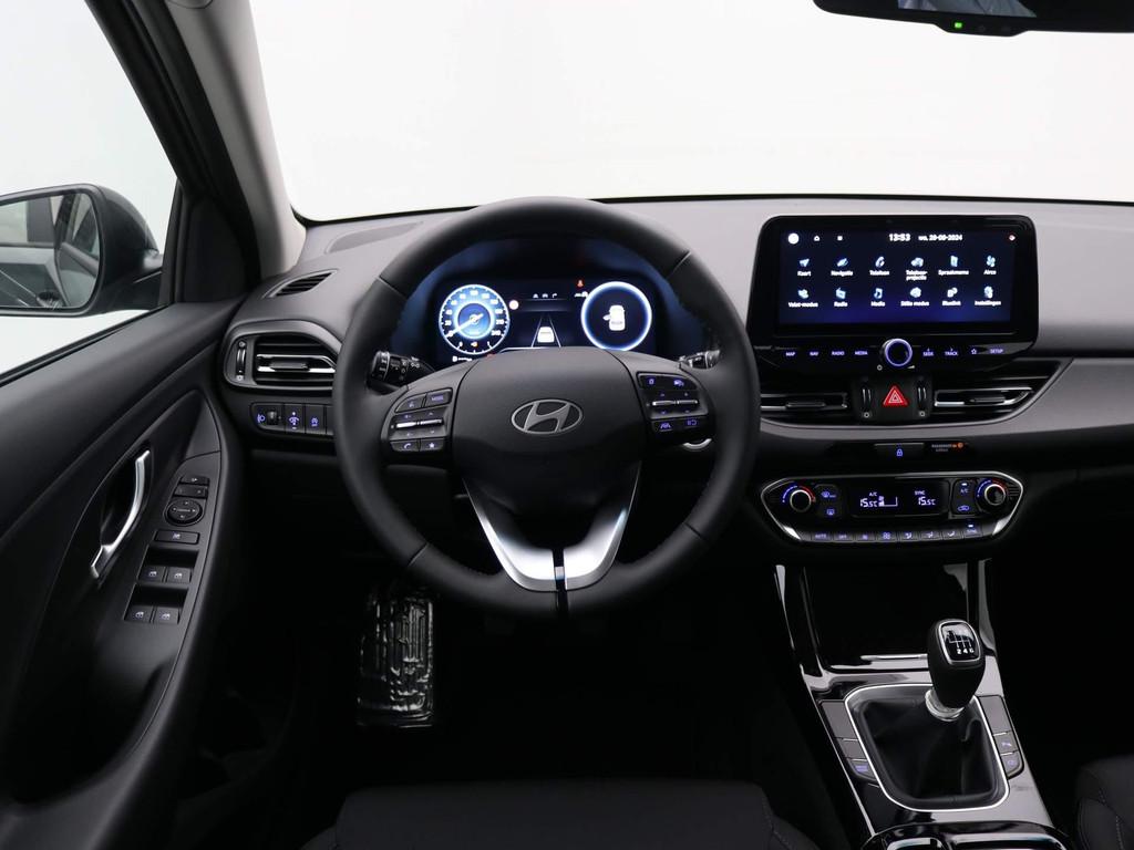 Hyundai i30 Wagon 1.0 T-GDi MHEV Comfort / Navigatie + Andro, Voorwielaandrijving, Euro 6, 1246 kg, Parkeersensor