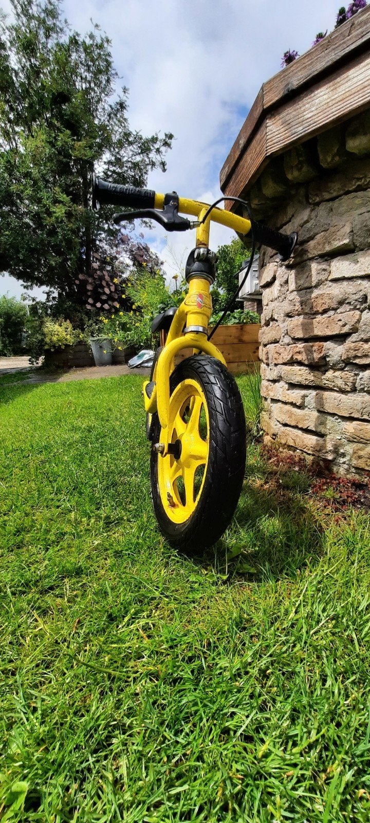 Leuke loopfiets, Kinderen en Baby's, Speelgoed | Buiten | Voertuigen en Loopfietsen, Ophalen, Gebruikt, Loopfiets