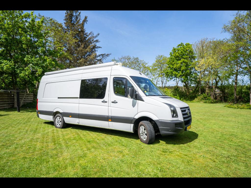 Te koop VW Crafter camper, Chemisch toilet, Volkswagen, Tot en met 2, 7 tot 8 meter