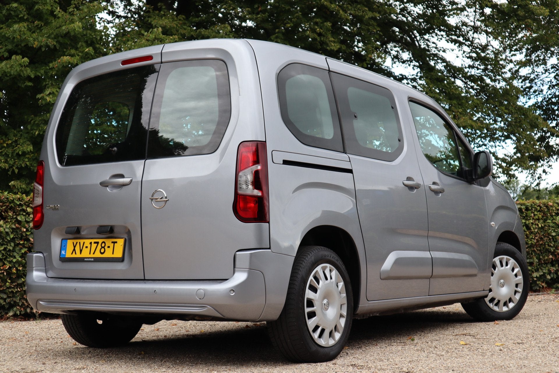 Opel Combo Tour 1.2 Turbo L1H1 Edition | 5-persoons |, Auto's, Opel, Voorwielaandrijving, 12 maanden, Gebruikt, Euro 6