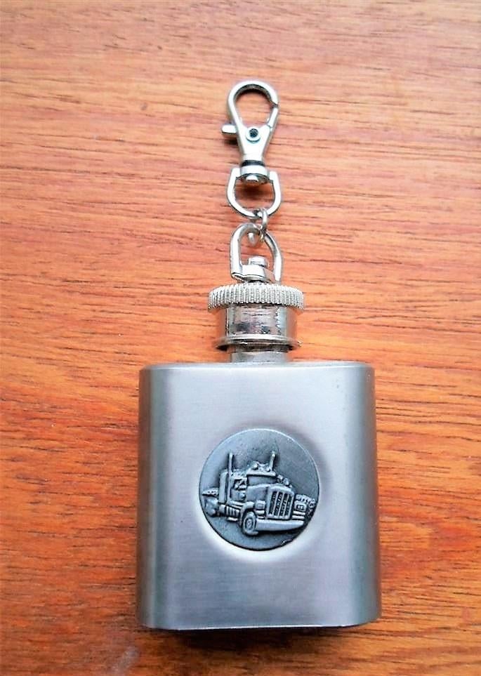 Sleutelhanger Zakflacon Truck., Ophalen of Verzenden, Nieuw, Transport