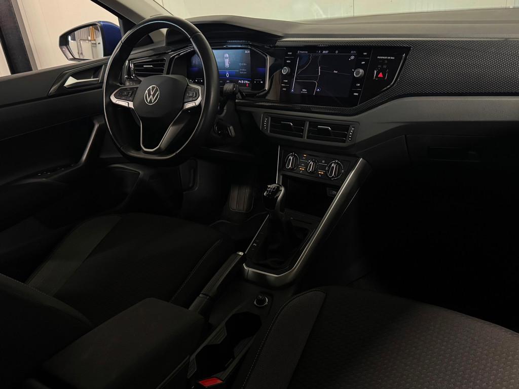 Volkswagen Polo 1.0 TSI 2022 95PK CLIMA|LANE|ACC|CARPLAY|VIR, Voorwielaandrijving, Stof, Zwart, 95 pk