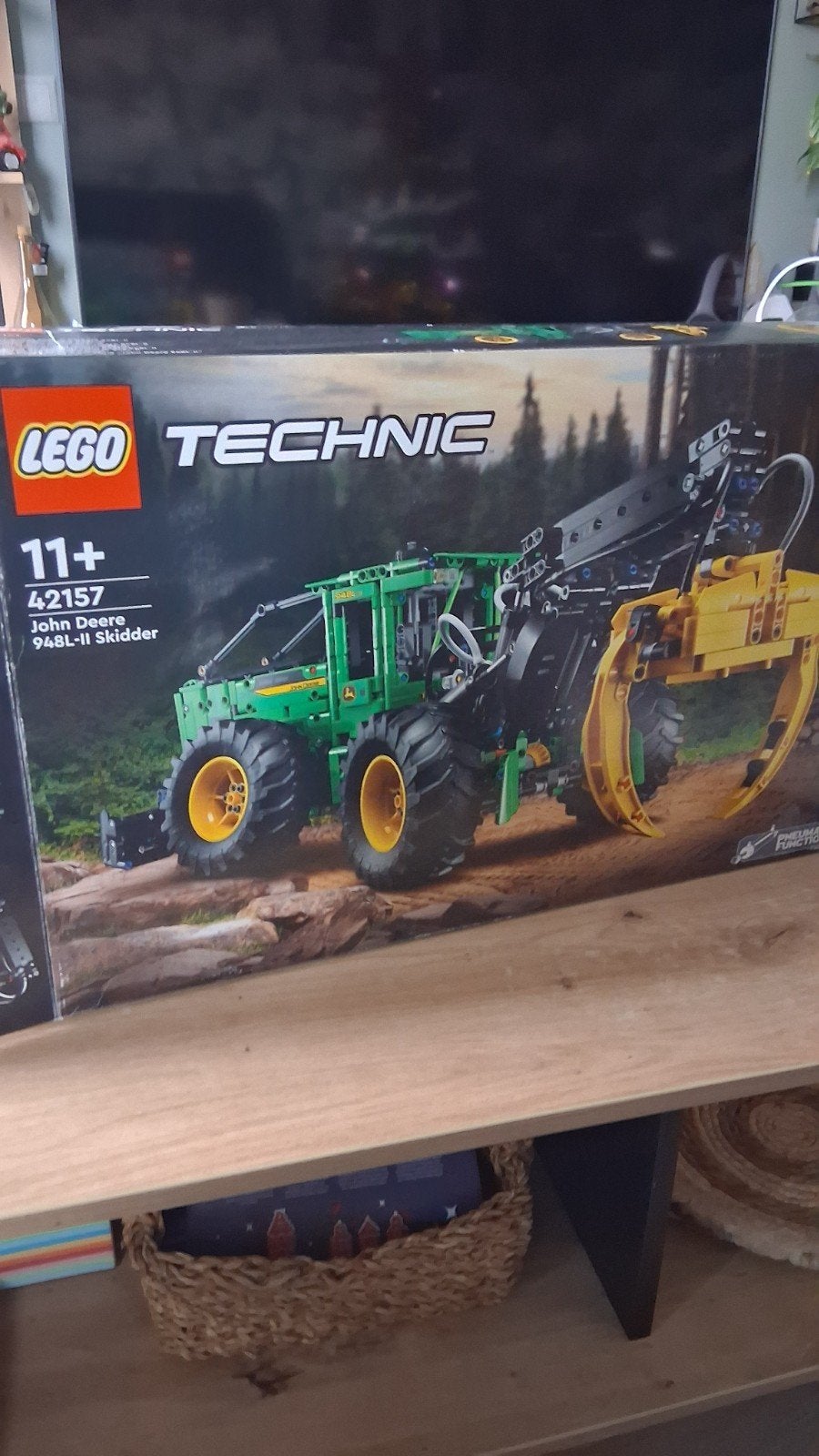 LEGO Technic John Deere 948L-II Skidder (42157), Compleet, Lego, Ophalen of Verzenden, Zo goed als nieuw