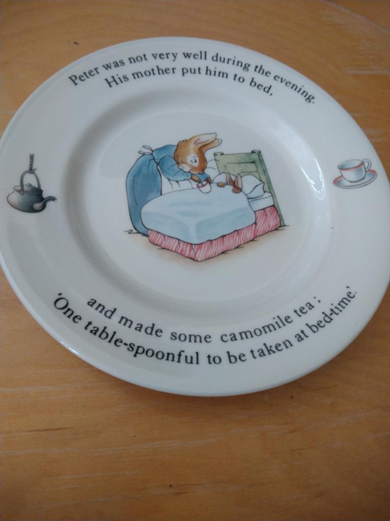 Bordje Peter Rabbit wedgwood, Ophalen of Verzenden, Porselein, Wedgwood, Bord(en)