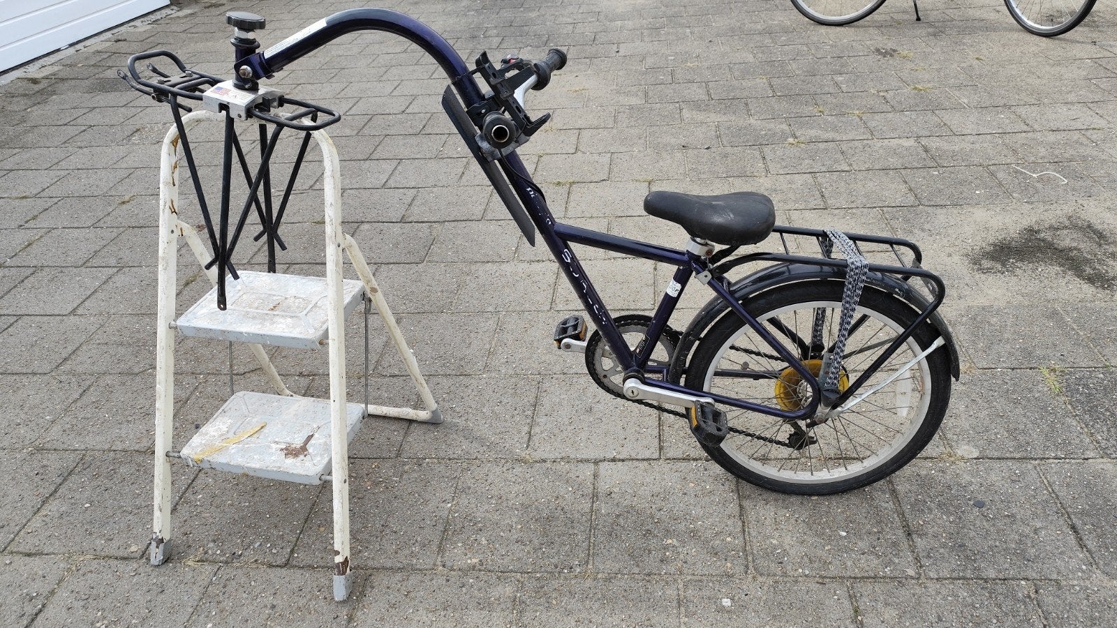 Burley Stabiele Aanhangfiets met 5 Versnellingen, Ophalen, Gebruikt, 16 tot 20 inch