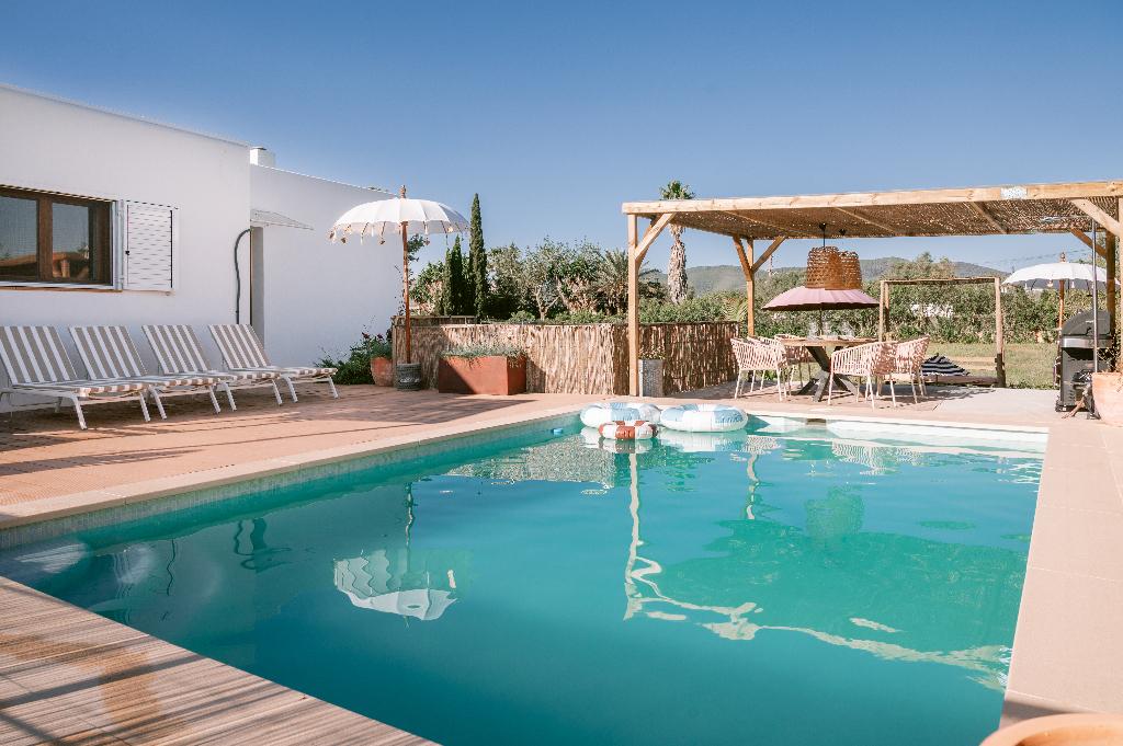 Vakantiehuis Ibiza 7 personen (privé zwembad), 4 of meer slaapkamers, 7 personen, Landelijk, Open haard