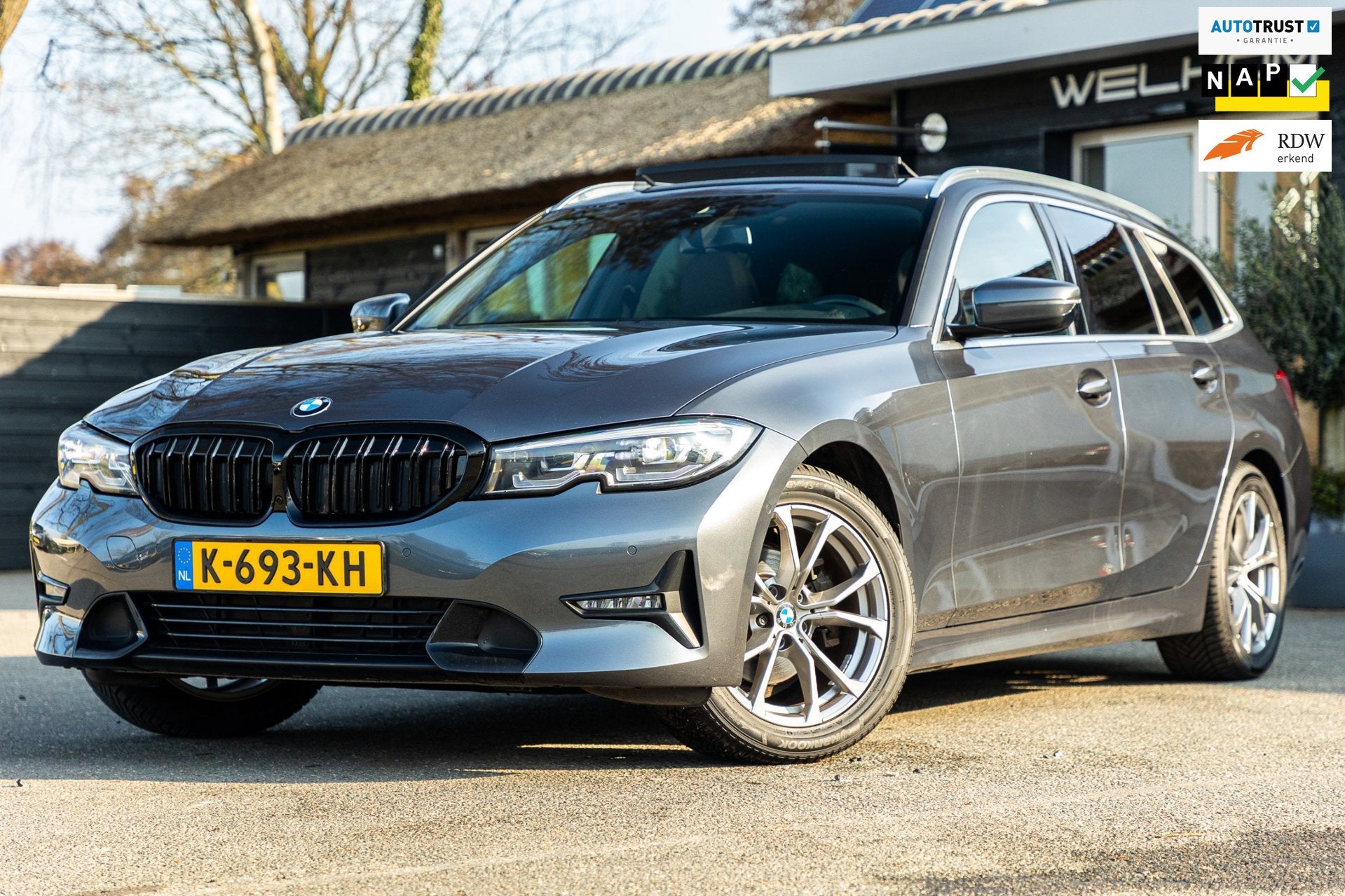 BMW 3-serie Touring 318i High Executive Edition I NAP I Pano, Auto's, Achterwielaandrijving, Euro 6, Nieuw, 3-Serie