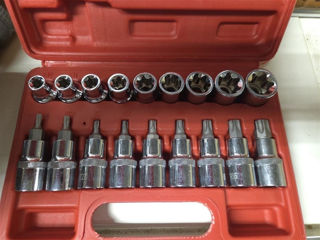 Torx doppenset binnen/buiten 18 dlg. [4041681], Auto diversen, Autogereedschap, Ophalen of Verzenden, Nieuw