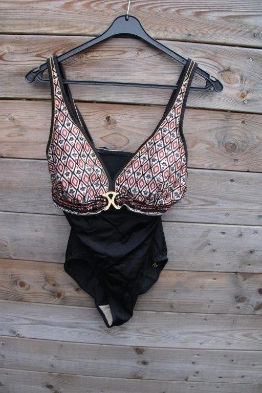 Badpak Opera zwart/ kleur mt 44B Vaste prijs, Kleding | Dames, Badmode en Zwemkleding, Opera, Zwart, Badpak, Ophalen of Verzenden