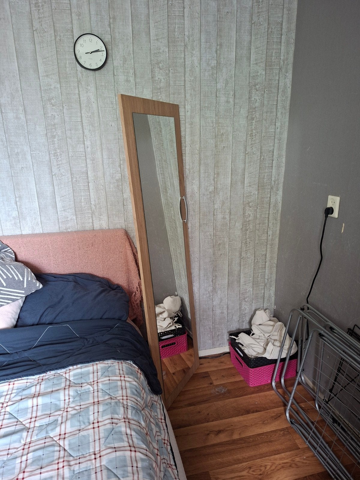 Passpiegel op kastdeur - gratis af te halen in Harderwijk, Ophalen of Verzenden, Zo goed als nieuw, Rechthoekig, 50 tot 75 cm