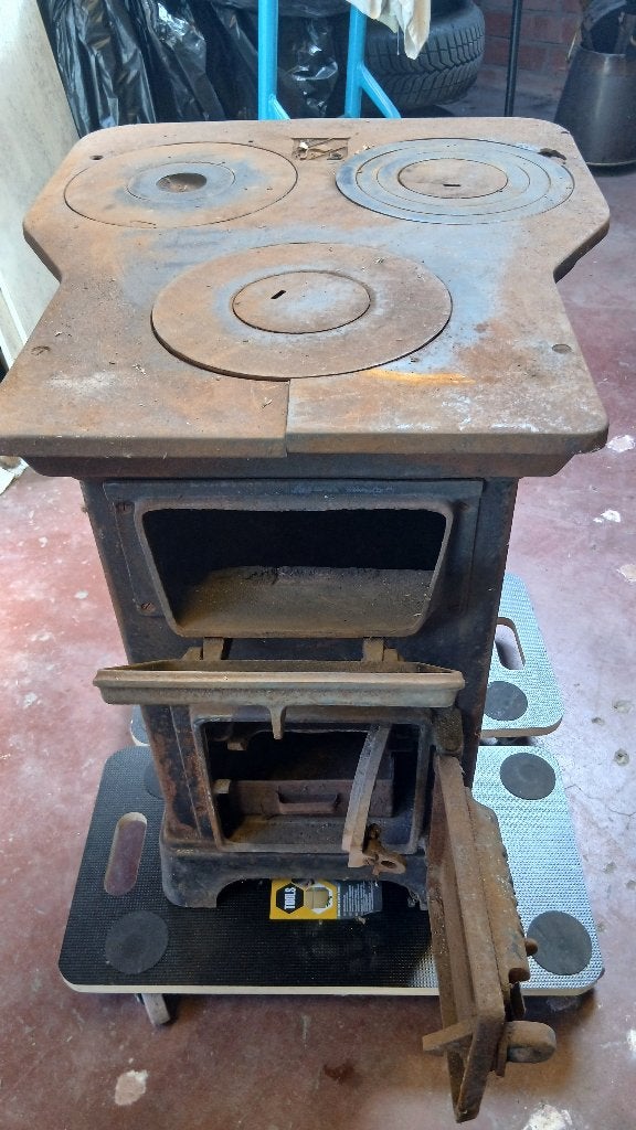 Antieke gietijzeren houtkachel Becht & Dyserinck, Ophalen, Gebruikt, Hout, Houtkachel
