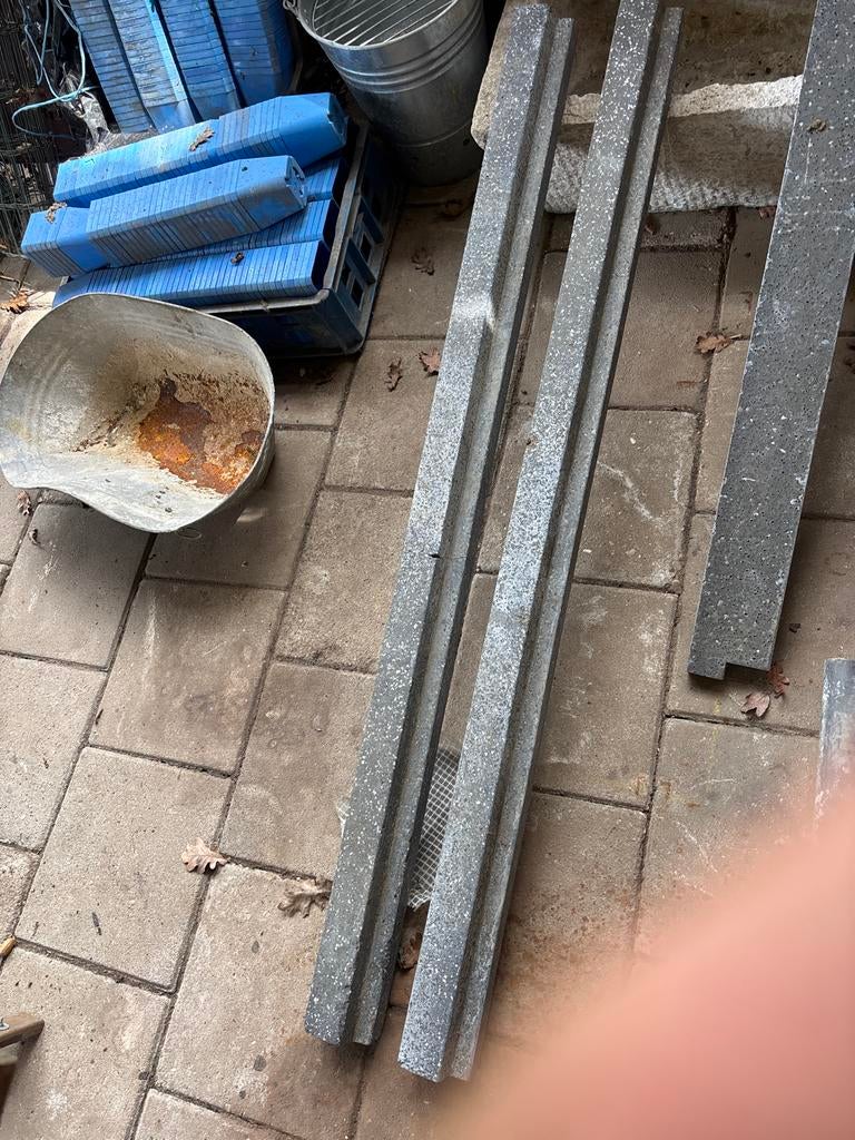 Betonnen lateien voor diverse bouwprojecten, Doe-het-zelf en Verbouw, Hout en Planken, Ophalen, Gebruikt, Overige typen, 200 tot 250 cm