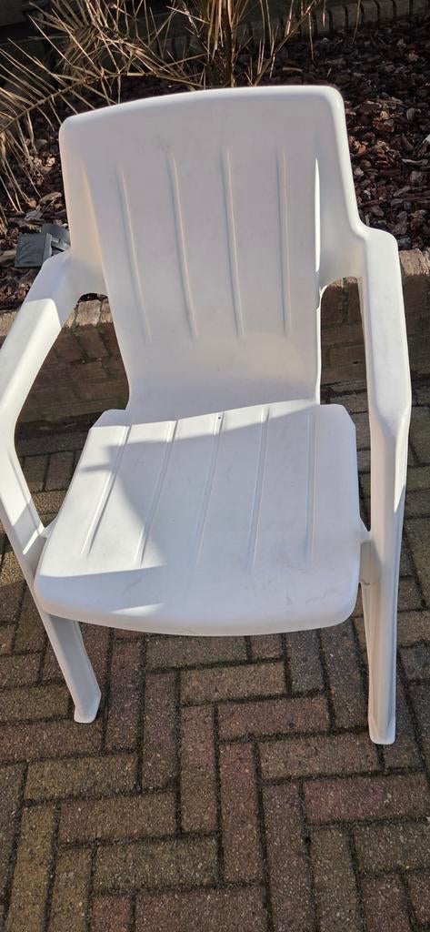 3 Jardin stoelen, Ophalen, Zo goed als nieuw, Kunststof