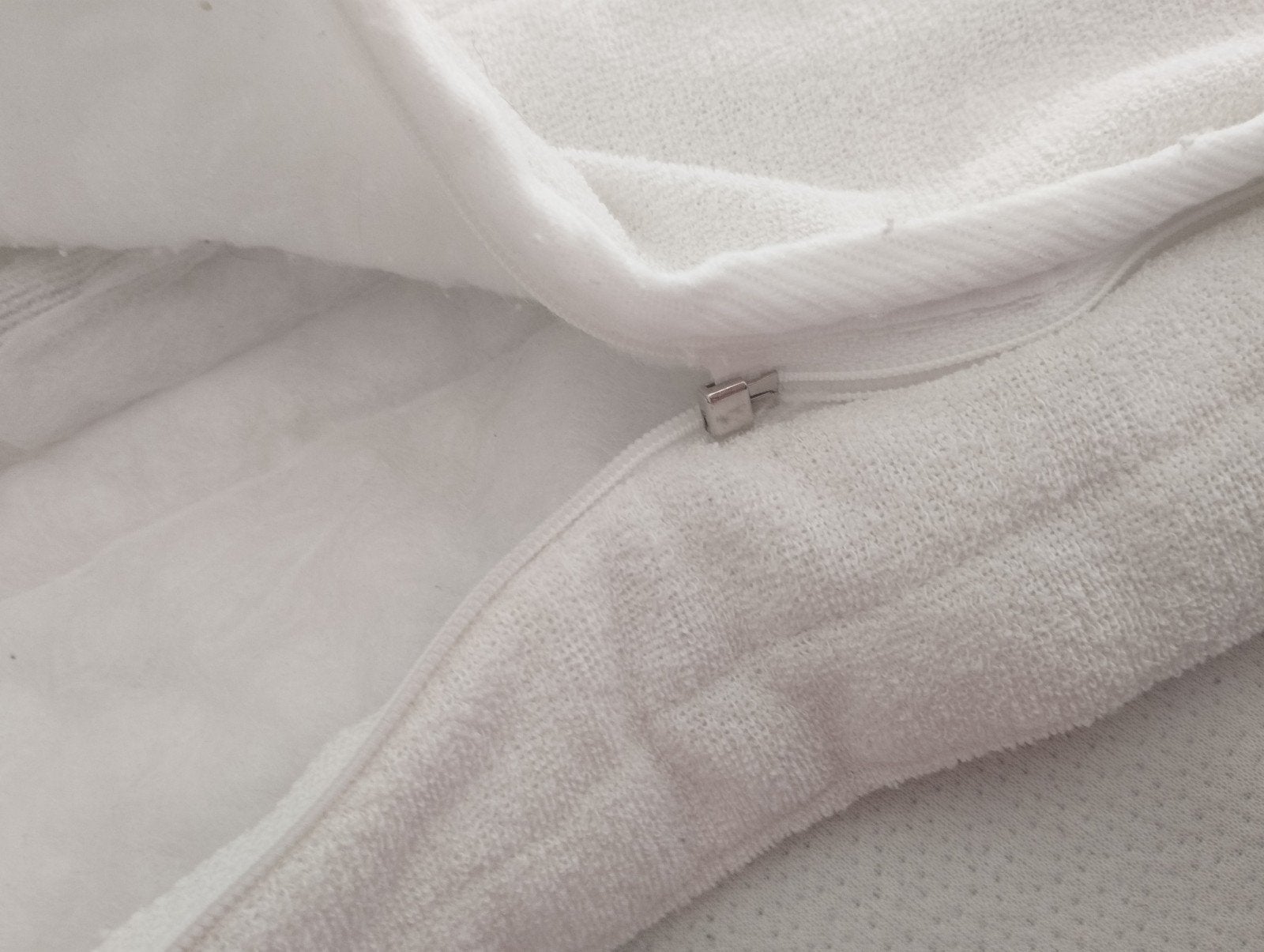 een goed matras voor een waterbed 140/200, Ophalen, Zo goed als nieuw, Eenpersoons, Wit