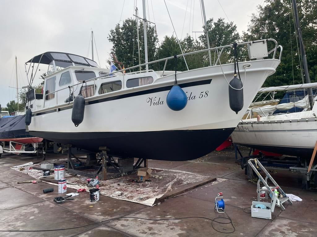 Uw boot opknappen?!, Dek en Romp