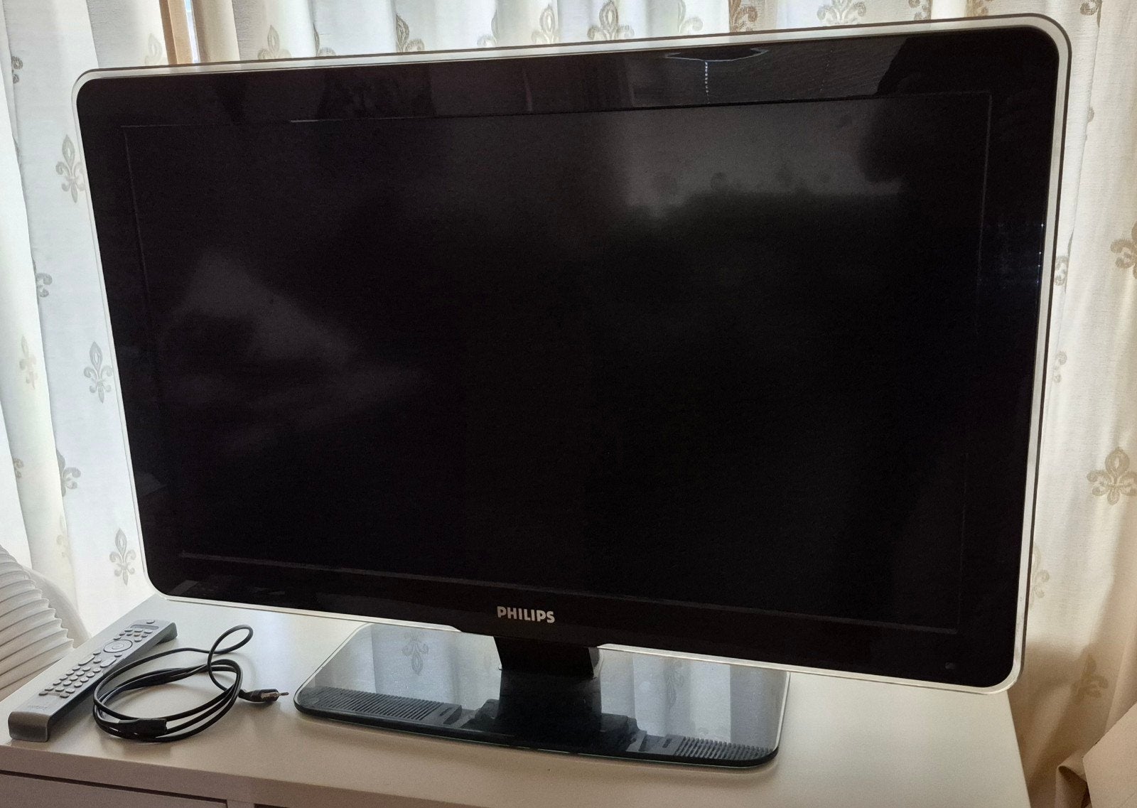 Philips TV - Full HD LCD TV, Ophalen, Philips, Gebruikt, 50 Hz