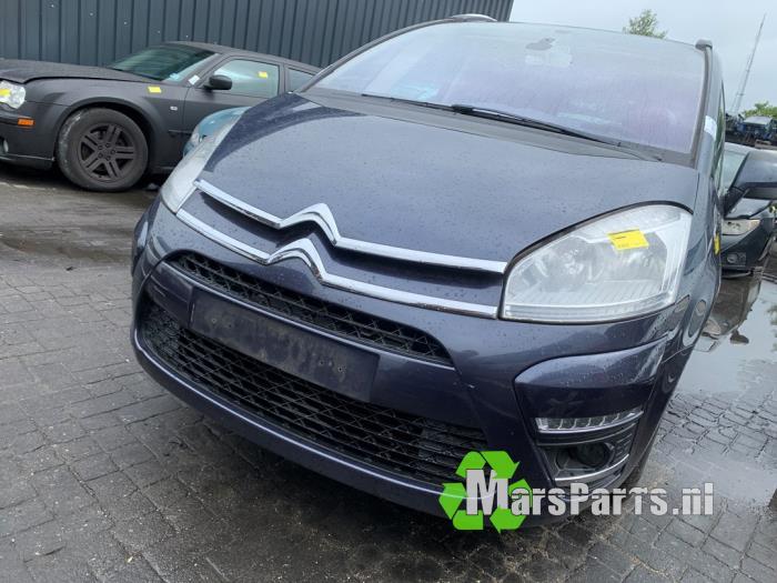 Voorbumper van een Citroen C4 Grand Picasso (KEN), Gebruikt, -, Ophalen of Verzenden, Bumper