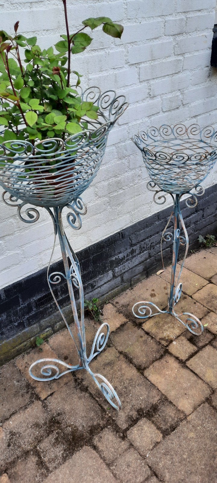 Set van 2 metalen plantenstandaards - Vintage look, Tuin en Terras, 40 cm of meer, Rond, Nieuw, Ophalen of Verzenden