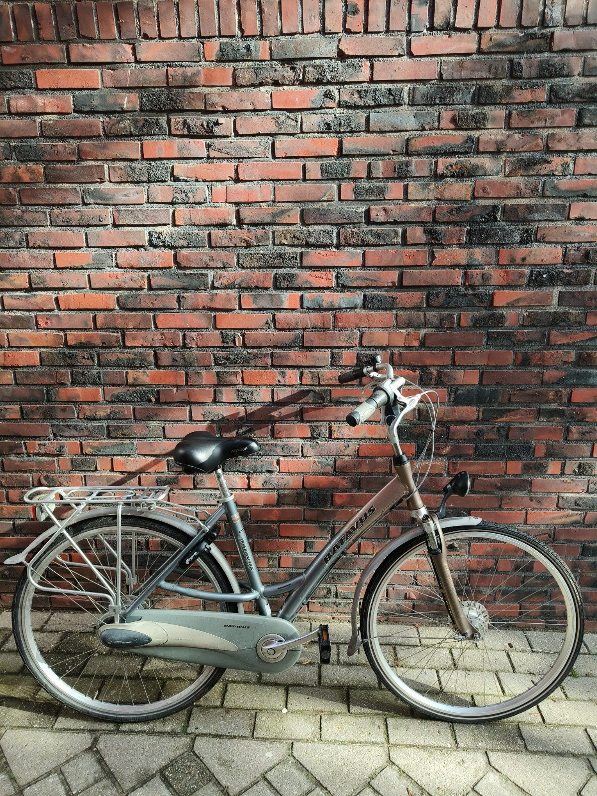 Batavus fiets met 8 versnellingen verlichting en rinslot, Fietsen en Brommers, Ophalen, Gebruikt, Versnellingen, Batavus