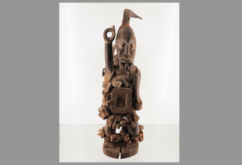 Div Afrikaanse obj. Songye Nkisi uit Congo (201018-02), Ophalen of Verzenden