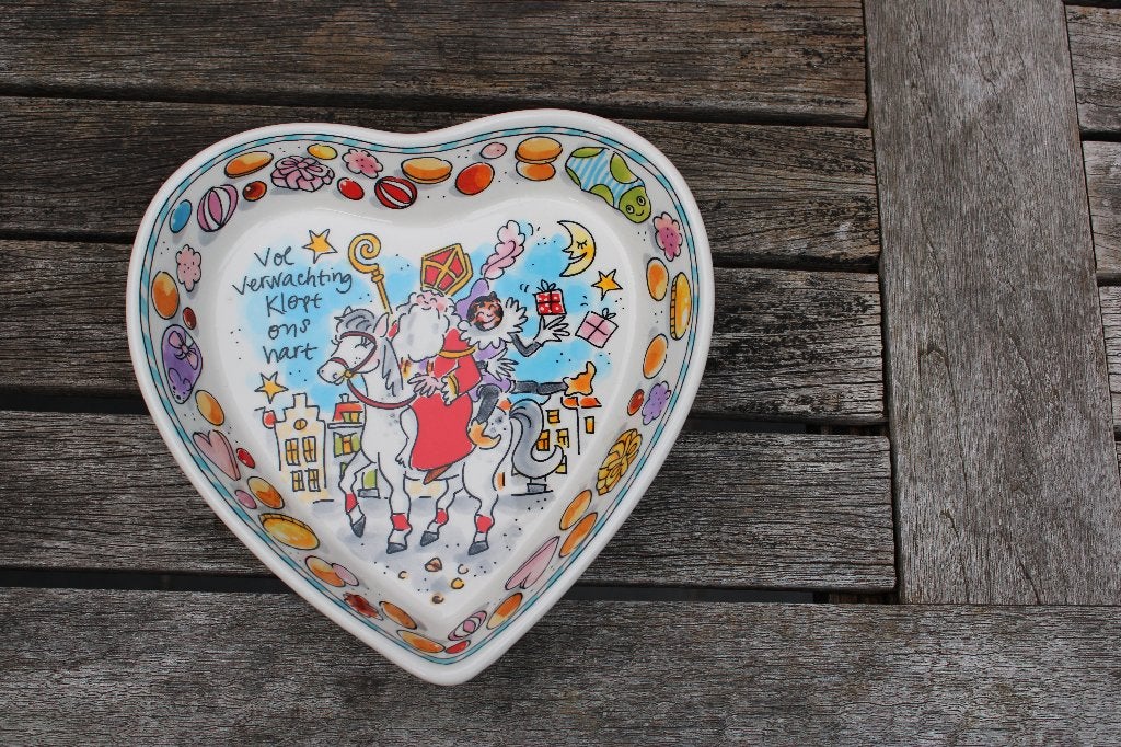 `* NIEUW Blond Amsterdam Sinterklaas SCHAAL- hart *, Nieuw, Ophalen of Verzenden, Schaal of Schalen, Aardewerk