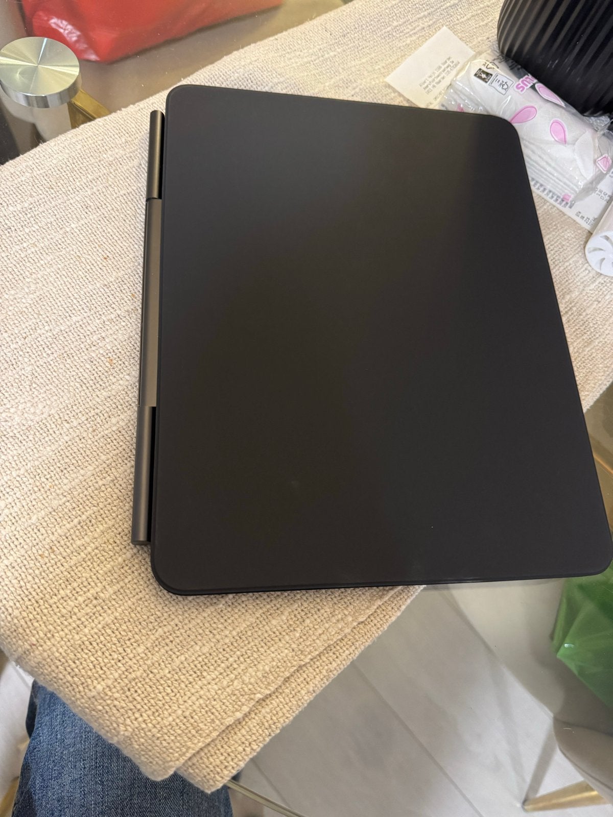 Apple Magic Keyboard voor iPad Pro 13 inch (M4/M5), Computers en Software, Apple iPads, Ophalen, Zwart, 11 inch, Zo goed als nieuw