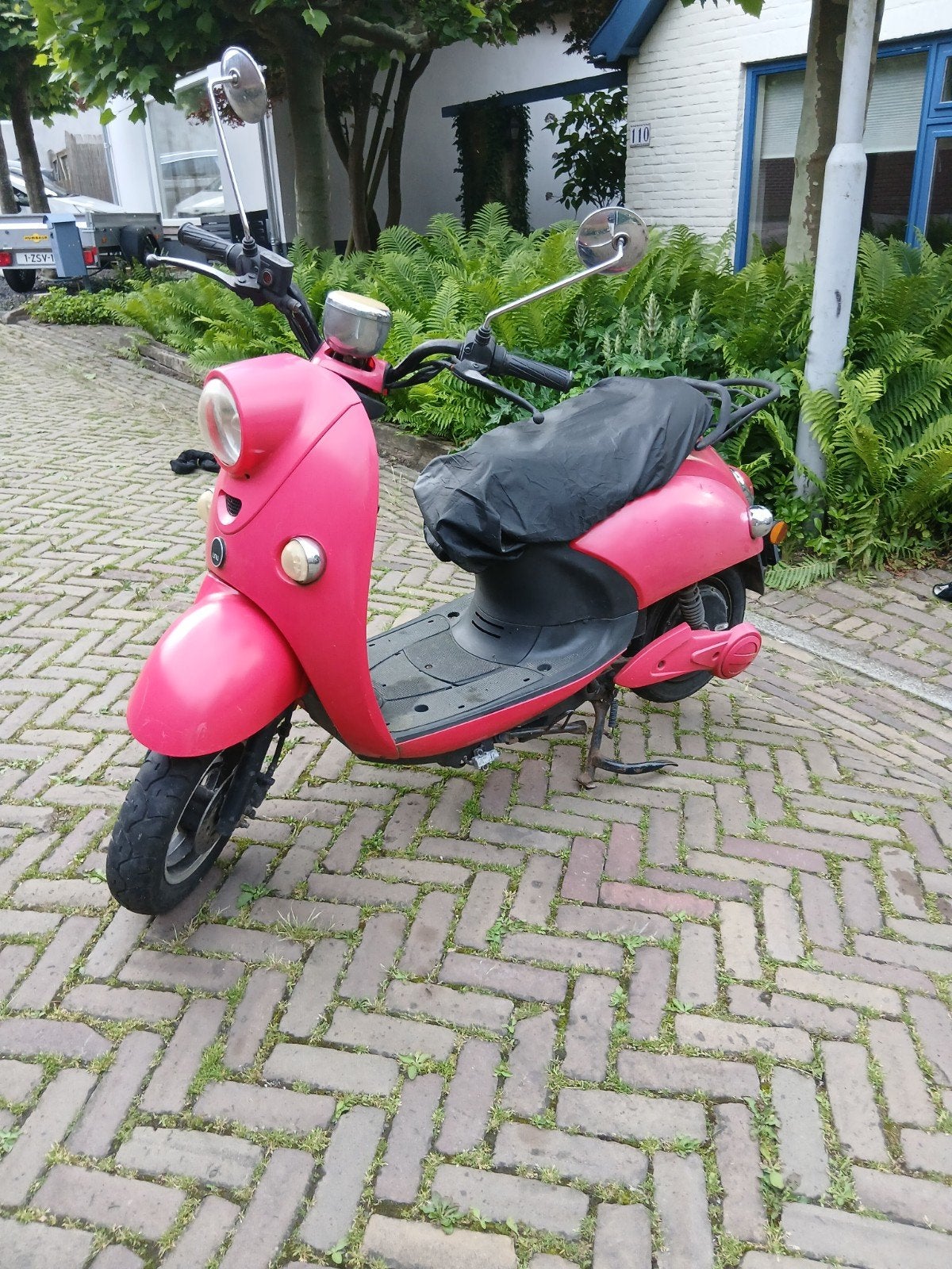 Unu elektrische scooter rood met uitneembare accu, Ophalen, Gebruikt, Elektrisch, Overige merken
